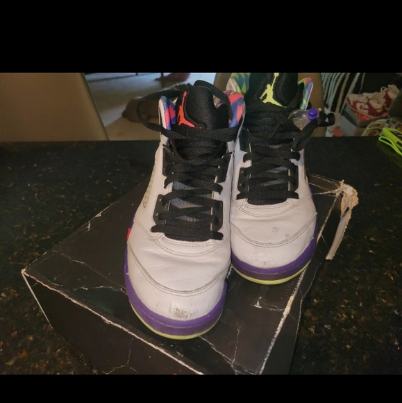 Size 9 - Nike Jordan 5 Retro Alternate Bel-Air 2020 - Picture 3 of 8